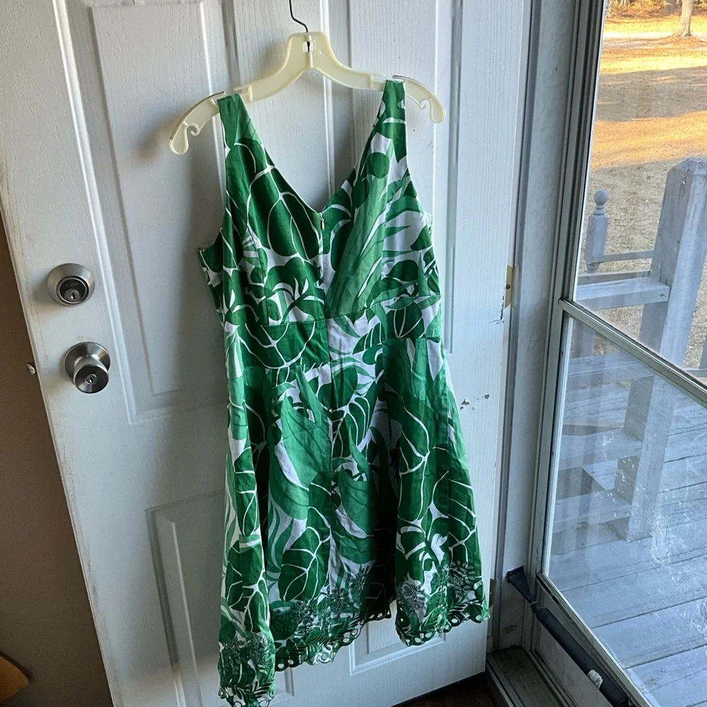 Positive attitude, size 14 dress - Picture 3 of 8